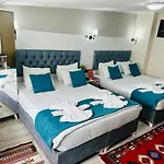 Hotel Galapera 3*