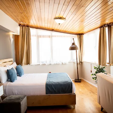 Galapera Hotel 3*